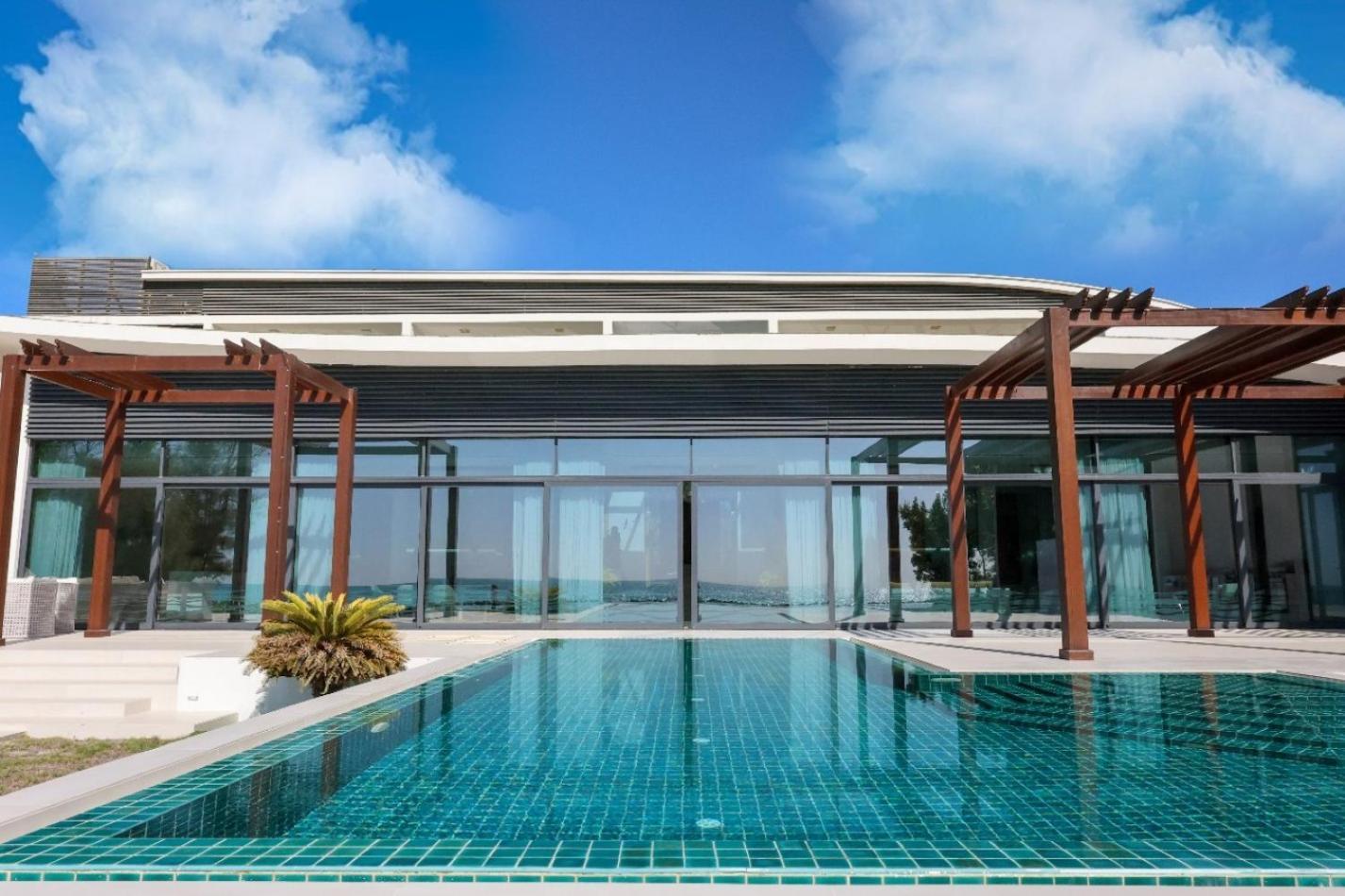 Silk Valley - Grand 6-Bedroom Beach Front Villa 阿布扎比 外观 照片